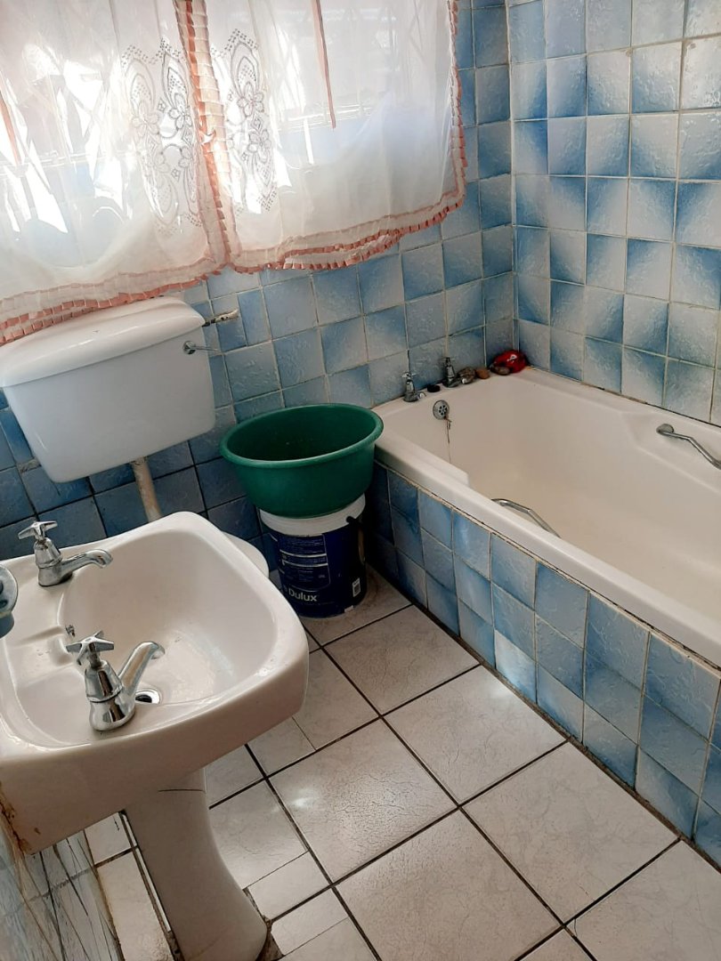 4 Bedroom Property for Sale in Mdantsane Nu 11 Eastern Cape